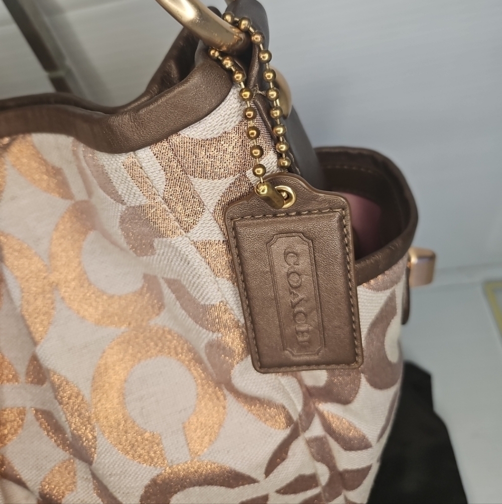 Vintage Coach Parker Op Art Signature C Boho Shoulder Bag in Rose Gold CopperY2K - Picture 3 of 11